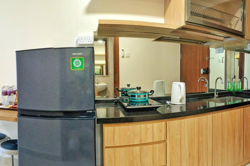 Lovina 1823 At Pollux Meisterstadt Batam Экстерьер фото
